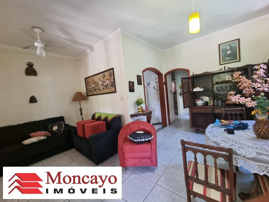 Casa à venda com 3 quartos, 430m² - Foto 4
