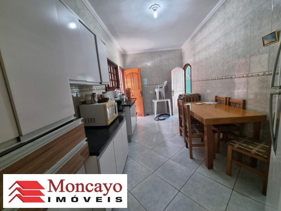 Casa à venda com 3 quartos, 430m² - Foto 11