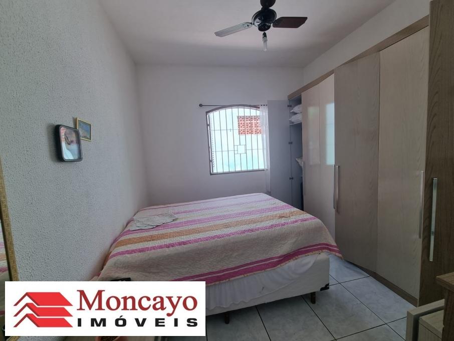 Casa à venda com 3 quartos, 430m² - Foto 8